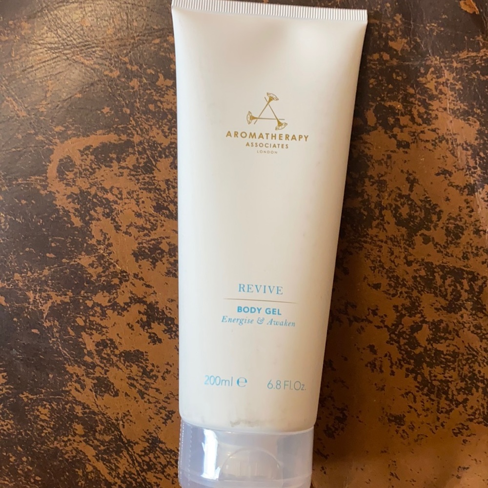 Aromatherapy Associates Revive Body Gel